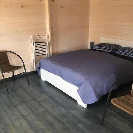 Womocamp Holzhuette 1 Κάμπινγκ *